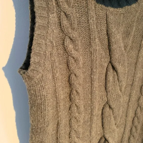 Wool vest - Picture 1 of 4